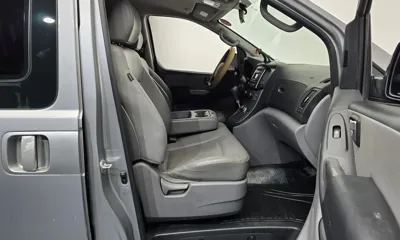 Hyundai Starex 2016, 111622 км, за 8861.76 USD - фото 26
