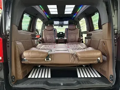 Mercedes-Benz V-Class 2020, 34000 км, за 37962.77 USD - фото 15
