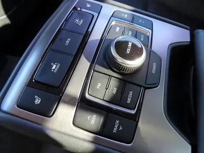 Hyundai Genesis 2016, 179300 км, за 5023.8 USD - фото 17