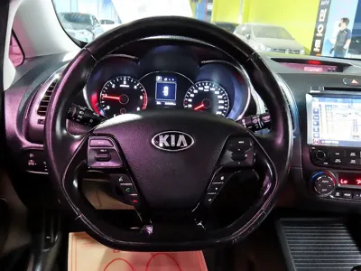 Kia K3 2016, 213033 км, за 2822.63 USD - фото 10