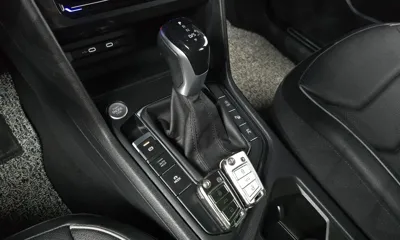Volkswagen Tiguan 2023, 32018 км, за 19627.15 USD - фото 9