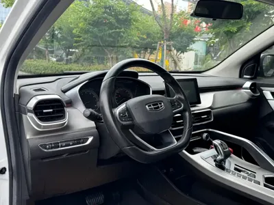 Geely Binyue 2021, 55800 км, за 6167.97 USD - фото 12