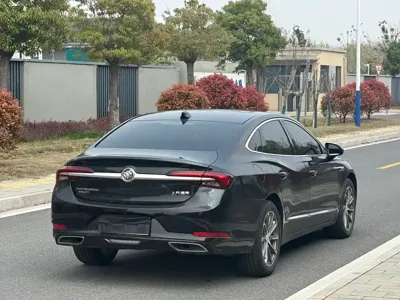 Buick LaCrosse 2023, 31700 км, за 18657.67 USD - фото 10