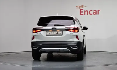 Kia Seltos 2020, 158577 км, за 8125.85 USD