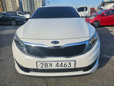 Kia K5 2011, 157266 км, за 2788.79 USD