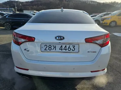 Kia K5 2011, 157266 км, за 2788.79 USD