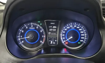 Hyundai Grandeur 2013, 244335 км, за 1945.1 USD - фото 8