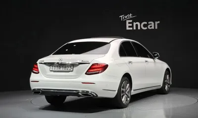 Mercedes-Benz E-Class 2020, 98187 км, за 19764.69 USD