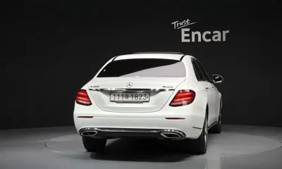 Mercedes-Benz E-Class 2020, 98187 км, за 19764.69 USD