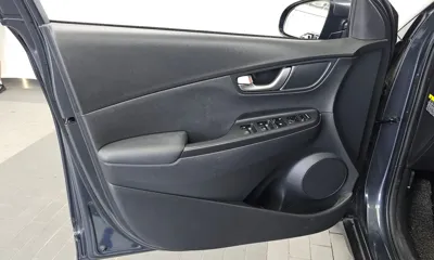 Hyundai Kona 2020, 98973 км, за 10148.33 USD - фото 24