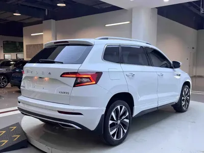 Skoda Karoq 2023, 34000 км, за 21396.08 USD - фото 6