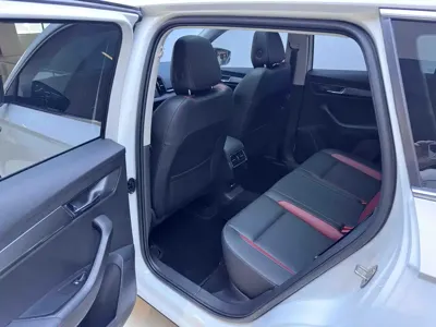 Skoda Karoq 2023, 34000 км, за 21396.08 USD - фото 9