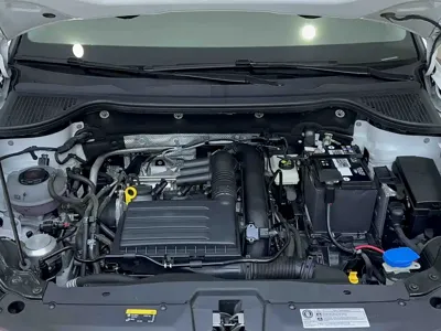 Skoda Karoq 2023, 34000 км, за 21396.08 USD - фото 18