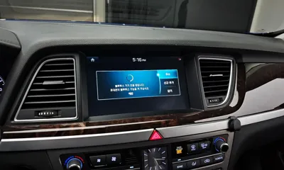 Hyundai Genesis 2016, 102735 км, за 8587.05 USD - фото 15