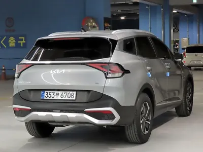 Kia Sportage 2023, 60571 км, за 17583.3 USD