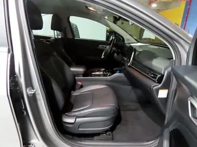 Kia Sportage 2023, 60571 км, за 17583.3 USD - фото 13