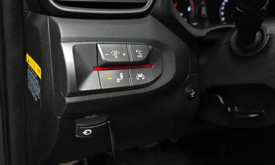 Hyundai Veloster 2018, 87256 км, за 7687.3 USD - фото 16
