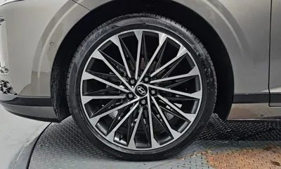 Hyundai Grandeur 2024, 15602 км, за 26847.84 USD