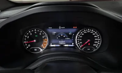Jeep Renegade 2021, 119845 км, за 7745.83 USD - фото 8