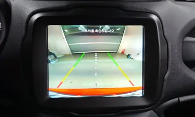 Jeep Renegade 2021, 119845 км, за 7745.83 USD - фото 15