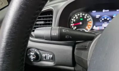 Jeep Renegade 2021, 119845 км, за 7745.83 USD - фото 20