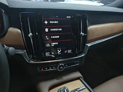 Volvo S90 2020, 60300 км, за 20761.81 USD - фото 13