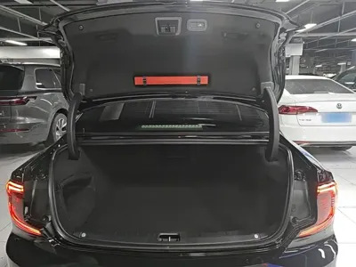 Volvo S90 2020, 60300 км, за 20761.81 USD - фото 19