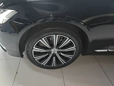 Volvo S90 2020, 60300 км, за 20761.81 USD - фото 23