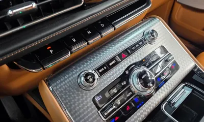 Lincoln Aviator 2020, 96435 км, за 23337.44 USD - фото 9
