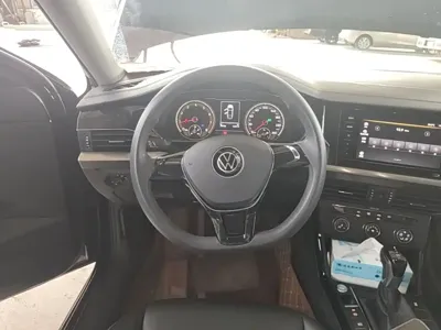 Volkswagen Passat 2021, 79700 км, за 10314.38 USD - фото 11
