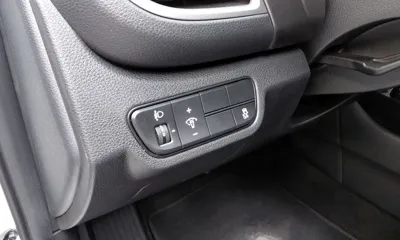 Kia Seltos 2024, 60777 км, за 15819.88 USD - фото 32