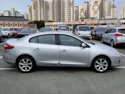 Renault-KoreaSamsung SM3 2011, 95840 км, за 2100.56 USD