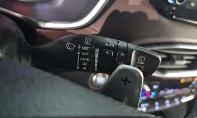Hyundai Santafe 2020, 59717 км, за 14962.28 USD - фото 28