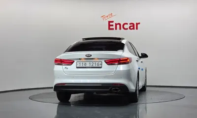Kia K5 2016, 149568 км, за 5925.63 USD