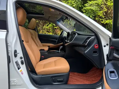 Toyota Crown 2019, 80000 км, за 16156.25 USD - фото 7