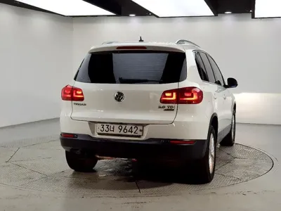 Volkswagen Tiguan 2016, 117000 км, за 5579.62 USD