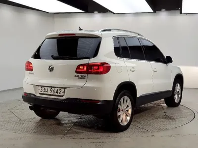 Volkswagen Tiguan 2016, 117000 км, за 5579.62 USD