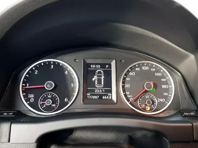 Volkswagen Tiguan 2016, 117000 км, за 5579.62 USD - фото 7