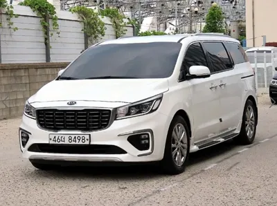 Kia Canival 2019, 175267 км, за 6492.06 USD