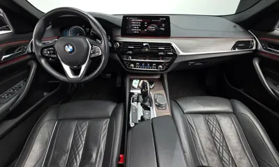 BMW 5-Series 2018, 66302 км, за 17575.04 USD - фото 7