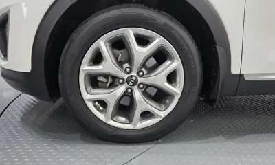 Kia Sorento 2015, 224384 км, за 4825.49 USD