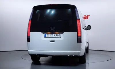 Hyundai Staria 2025, 21088 км, за 25272.42 USD