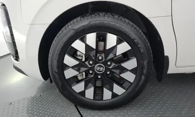 Hyundai Staria 2025, 21088 км, за 25272.42 USD