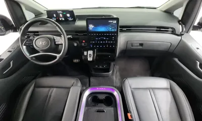 Hyundai Staria 2025, 21088 км, за 25272.42 USD - фото 7