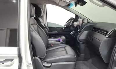 Hyundai Staria 2025, 21088 км, за 25272.42 USD - фото 26