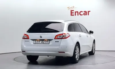 Peugeot 508 2015, 81582 км, за 4886 USD