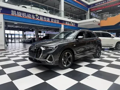 Audi Q3 · 2023 год
