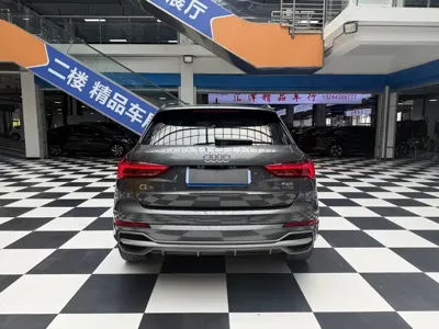 Audi Q3 2023, 32000 км, за 28736.27 USD