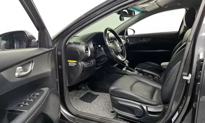 Kia K3 2020, 77852 км, за 9584.88 USD - фото 11
