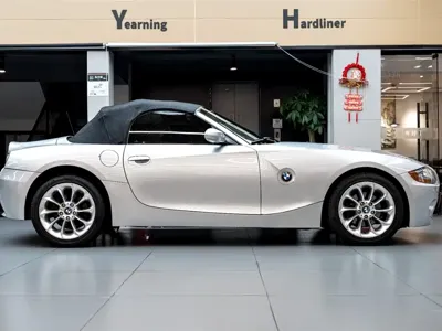 BMW Z4 2003, 121100 км, за 11477.12 USD